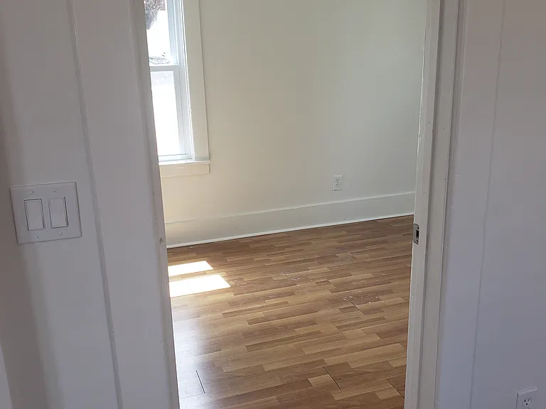 9 Elizabeth St #2 — Photo 15