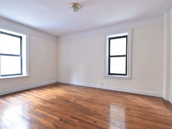 3rd image of 56 Bennett Ave #1E
