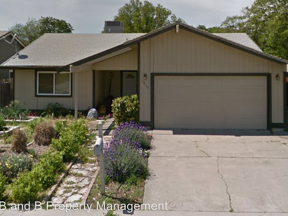 1st image of 1019 Treasure Ln