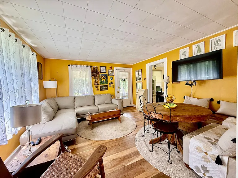 4799 E State Road 46 — Photo 10