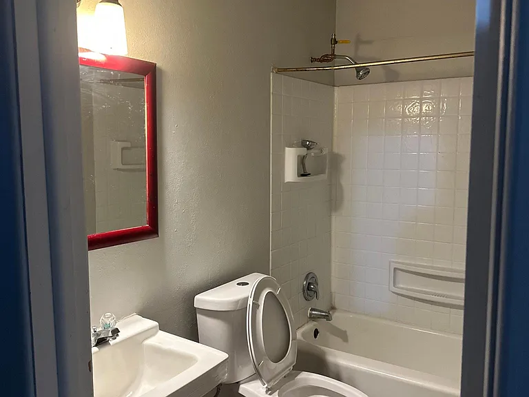 1409 S Gary Dr — Photo 24