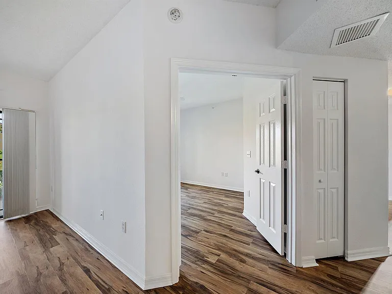 2725 Anzio Ct #107 — Photo 15