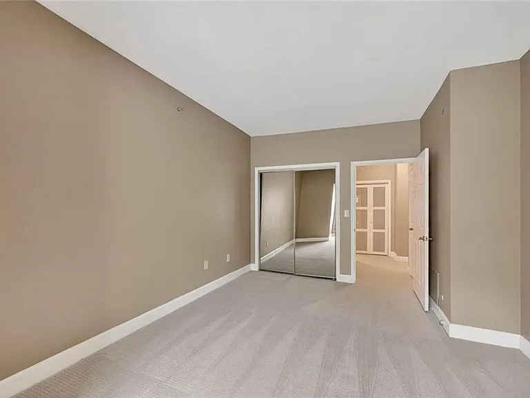 2865 Lenox Rd NE #610 — Photo 27