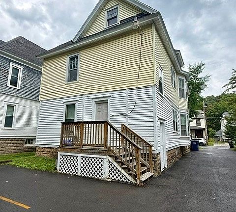 2nd image of 826 Ackerman Ave #28