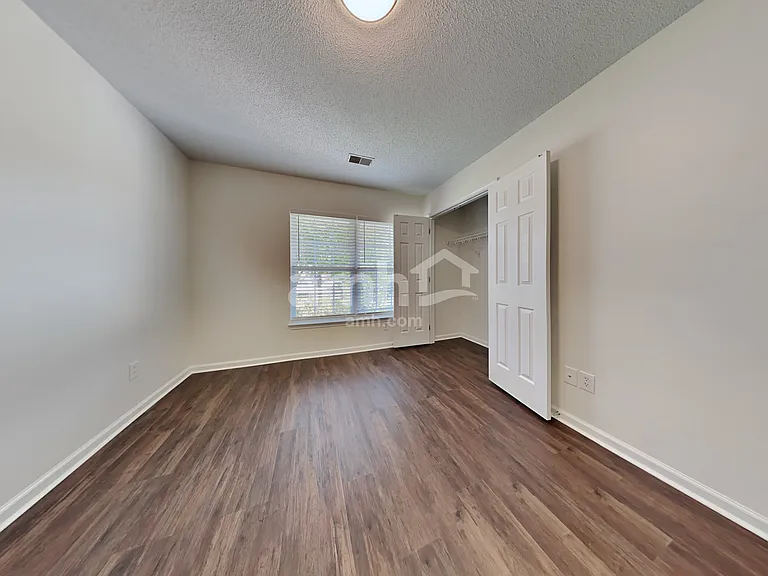 118 Larkspur Dr — Photo 12