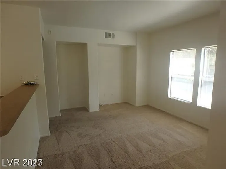 8250 N Grand Canyon Dr #1116 — Photo 17