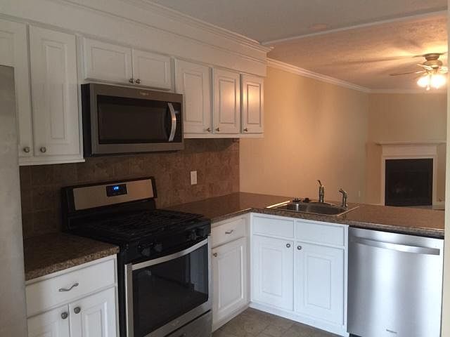 1st image of 391 Oak Harbor Trl