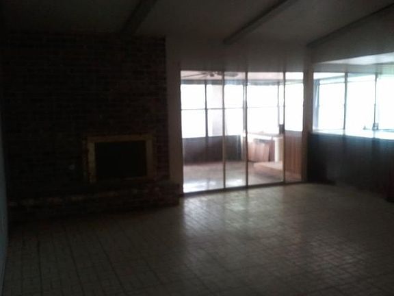3rd image of 3317 Edelweiss Dr