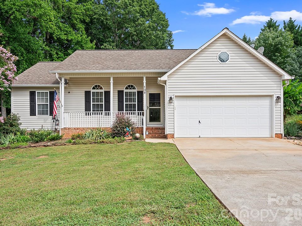 1st image of 138 Valley Glen Dr