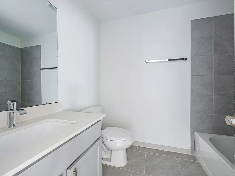 19003 Derrington Manor Ln — Photo 22