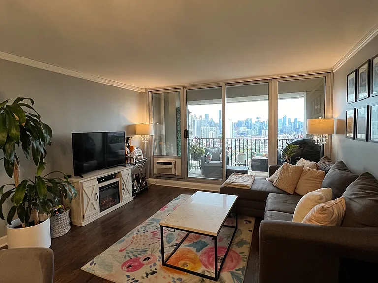 1960 N Lincoln Park W #2608 — Photo 13