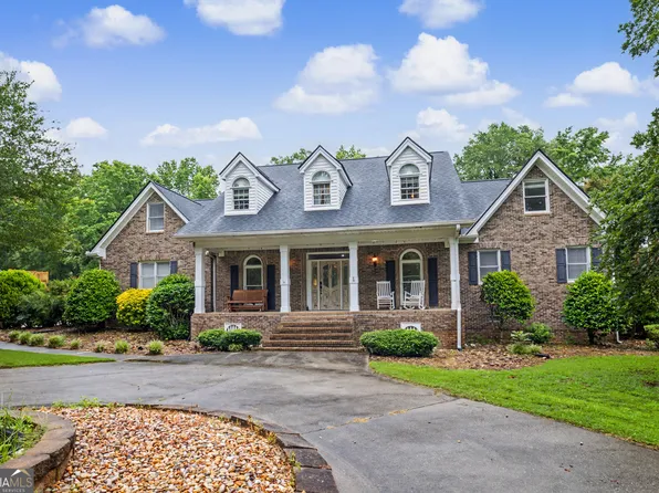13700 Hughes Xing, Hampton, GA 30228
