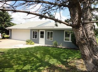 1501 8th Ave W, Oskaloosa, IA 52577