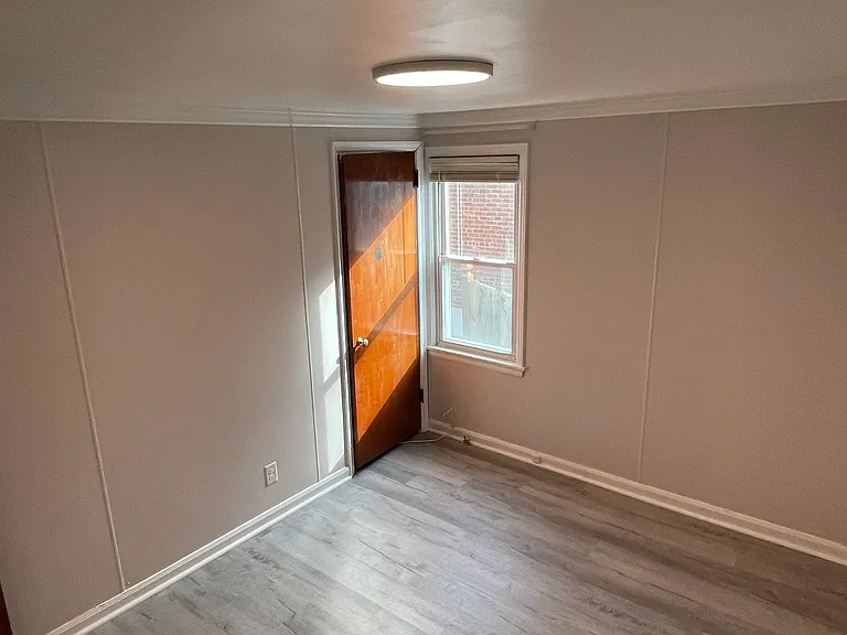 70 Eileen St #1 — Photo 10