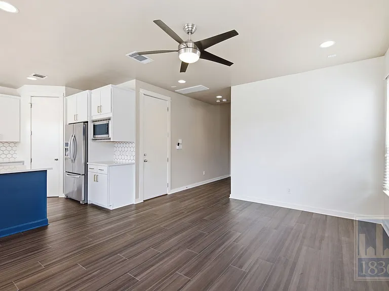 3109 Corbin Ln — Photo 6