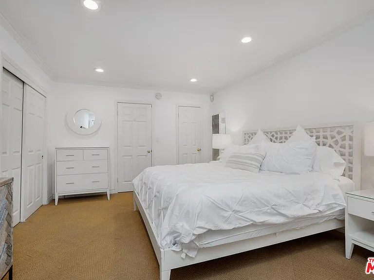 2101 Ocean Ave #3 — Photo 11