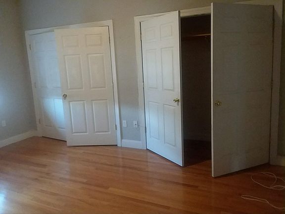 2nd image of 196 Franklin Ave APT 4