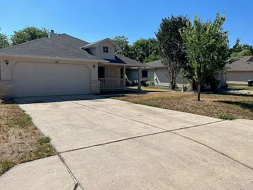 140 Fall Creek Dr Photo 1