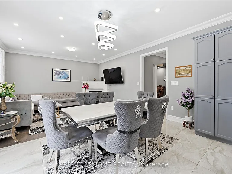 456 Valridge Dr — Photo 16