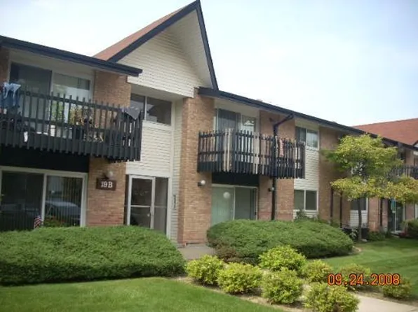 19B Kingery Quarter APT 106, Willowbrook, IL 60527