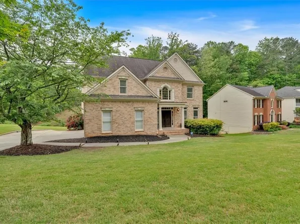 2480 Ashbourne Dr, Lawrenceville, GA 30043