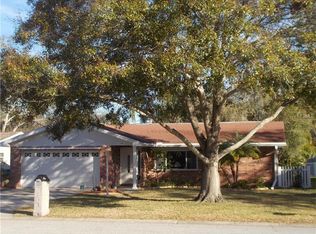 11081 105th Ave, Seminole, FL 33778
