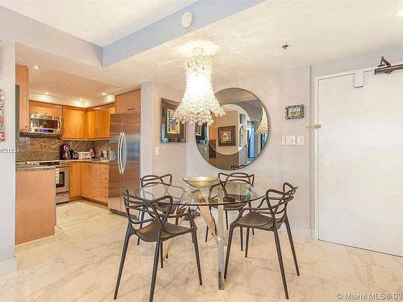 4th image of 5225 Collins Ave APT 1617