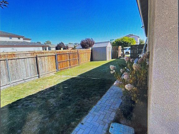 3rd image of 2010 S Mackenzie Cir
