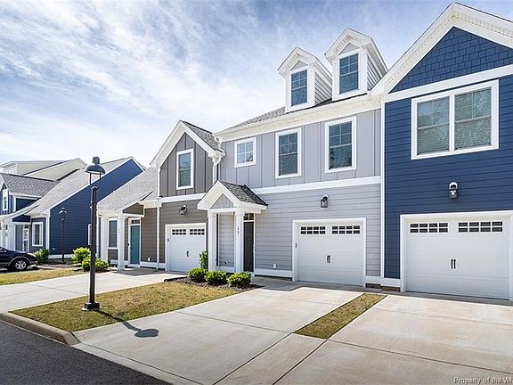 2nd image of 17 Village Park Ln