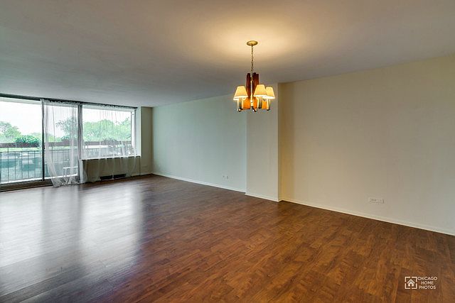 1st image of 5201 S Cornell Ave APT 4C