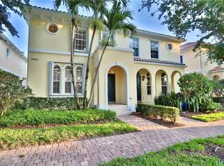 6182 Towncenter Cir, Naples, FL 34119