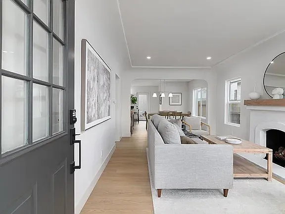 3420 Boundary St — Photo 3