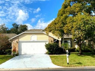 464 Prestwick Ct, Melbourne, FL 32940
