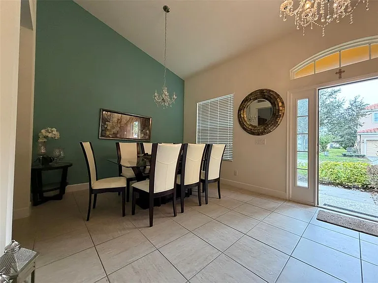 4052 Oaktree Dr — Photo 5