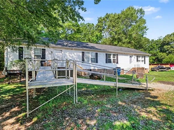 1928-1930 Durham St, Burlington, NC 27217