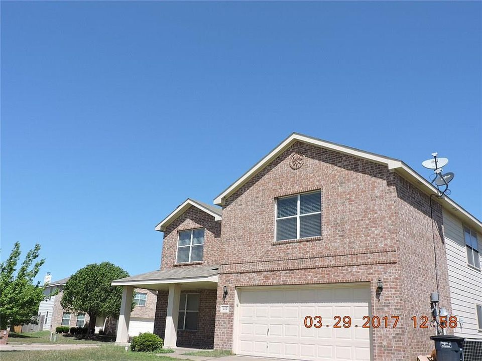 2nd image of 412 Blairwood Dr