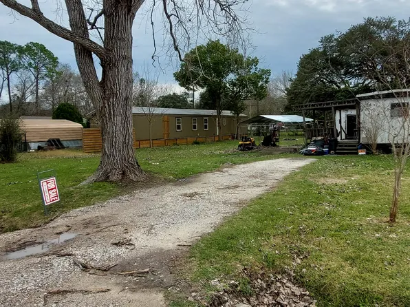 11903 21st St, Santa Fe, TX 77510