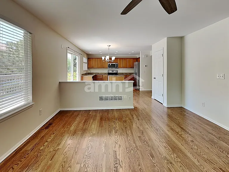 11852 Altura St — Photo 6