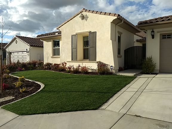 5th image of 424 Adobe Estates Dr