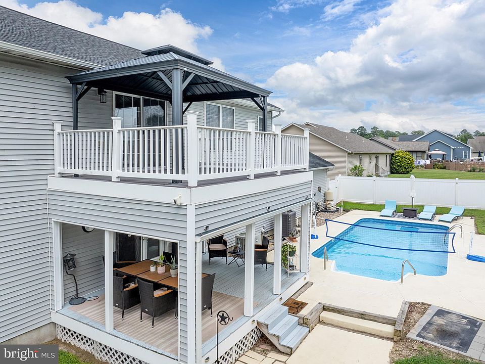 1st image of 200 Millstone Ln