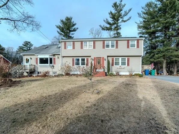 31 Carline Dr, Billerica, MA 01821