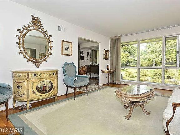 5th image of 10244 Hatherleigh Dr