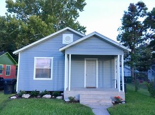 727 Service St, Houston, TX 77009