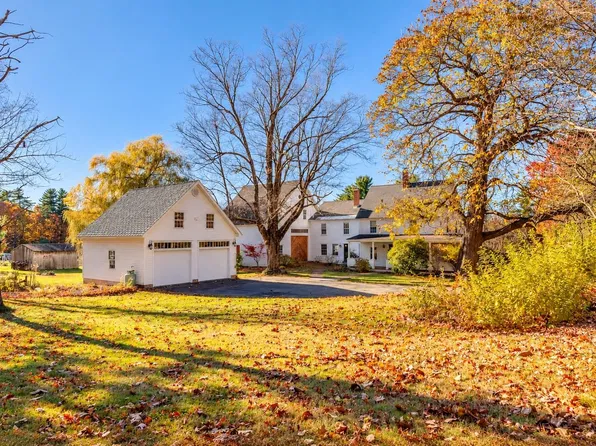 140 Bow Bog Road, Bow, NH 03304