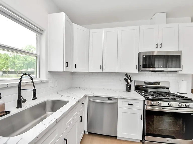 5774 Heron Dr #B — Photo 16