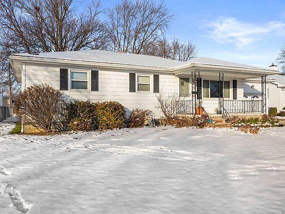 3rd image of 1816 W 36th St