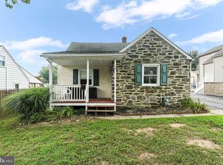 50 Neeld Ln, Aston, PA 19014