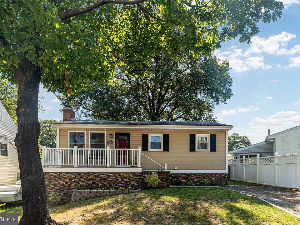 1st image of 7679 Pine Haven Dr
