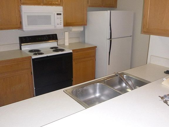 3rd image of 2102 Highland Ave APT C