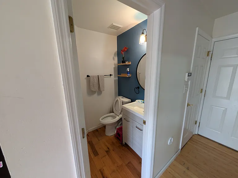 9471 Wilson Bridge Dr — Photo 2